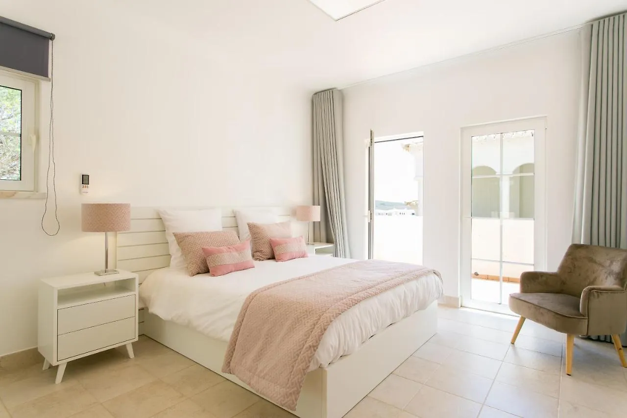 Casa Estrela Quinta Encosta Velha Golf Resort Budens 0*,